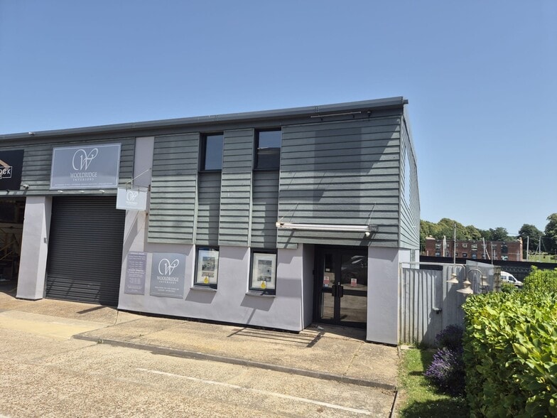 Hurstake Rd, Newport to rent - Building Photo - Image 1 of 1