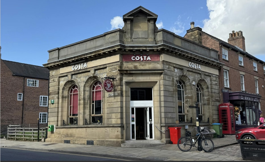 2 High St, Tadcaster to rent Building Photo- Image 1 of 2