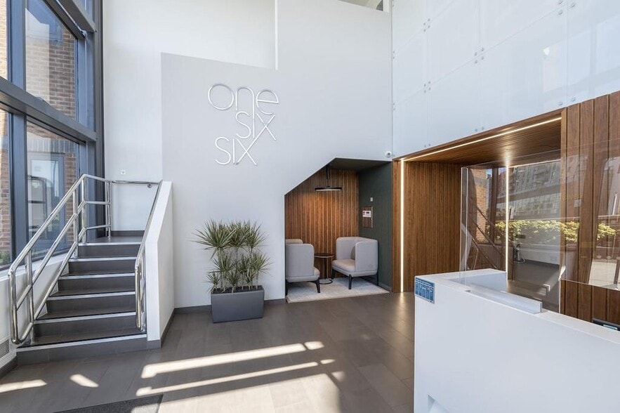 166 College Rd, Harrow to rent - Building Photo - Image 3 of 17