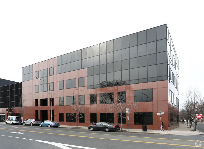 700 State St, New Haven, CT for sale - Building Photo - Image 1 of 1