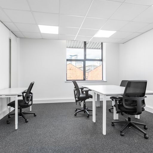 Andersons Rd, Southampton to rent - Interior Photo - Image 3 of 14