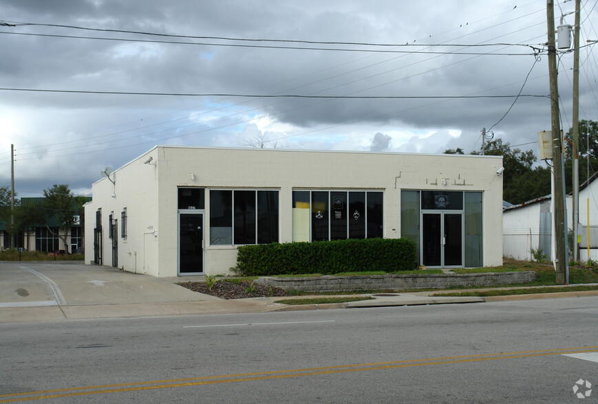 1827-1829 Silver Star Rd, Orlando, FL for rent - Building Photo - Image 1 of 5