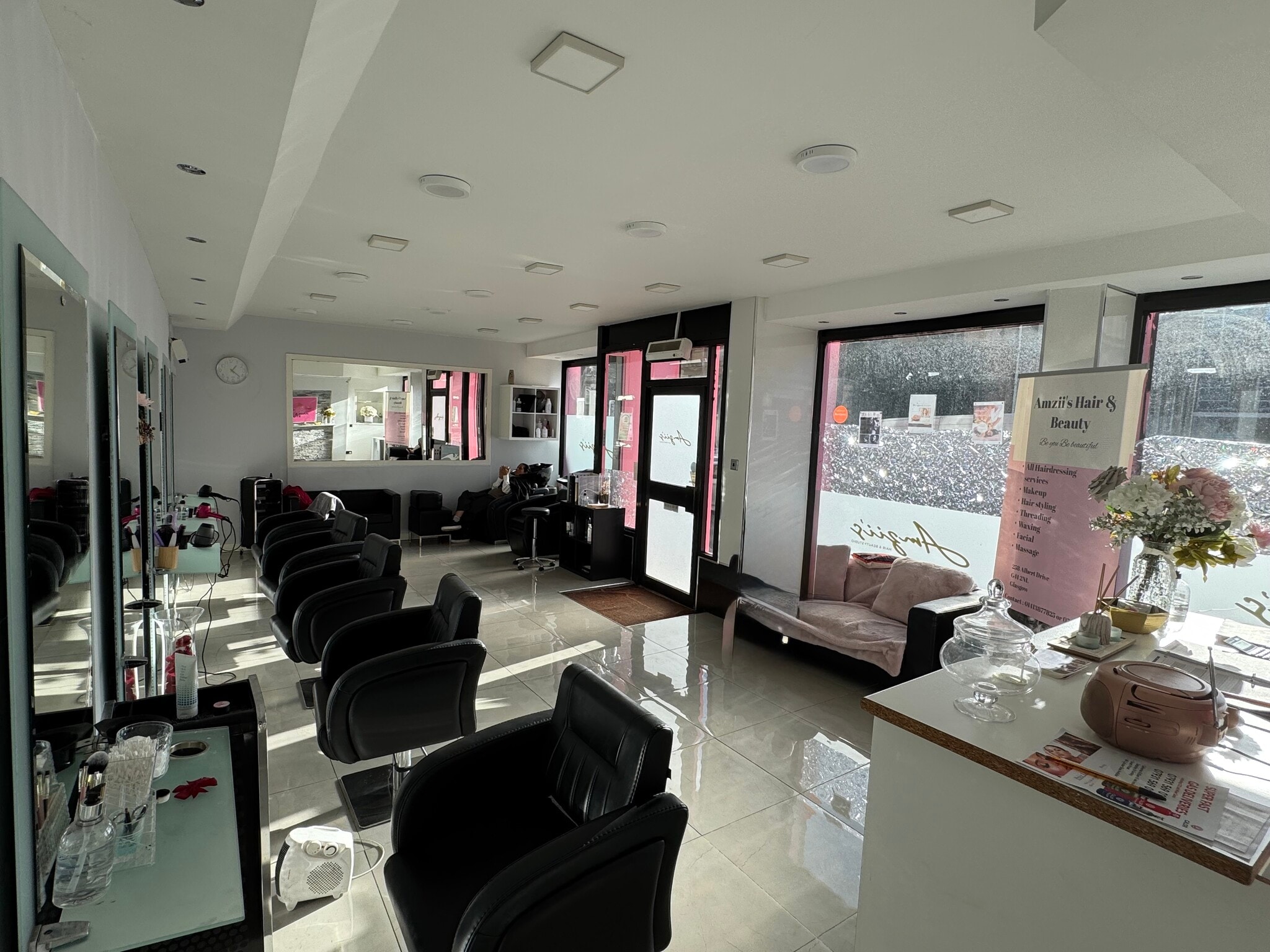 258A Albert Dr, Glasgow to rent Interior Photo- Image 1 of 15