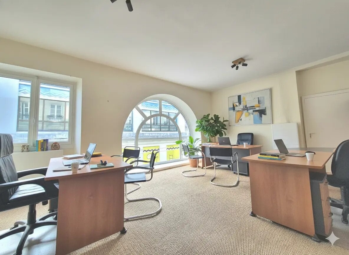 17 Rue De La Barillerie, Nantes to rent Interior Photo- Image 1 of 3