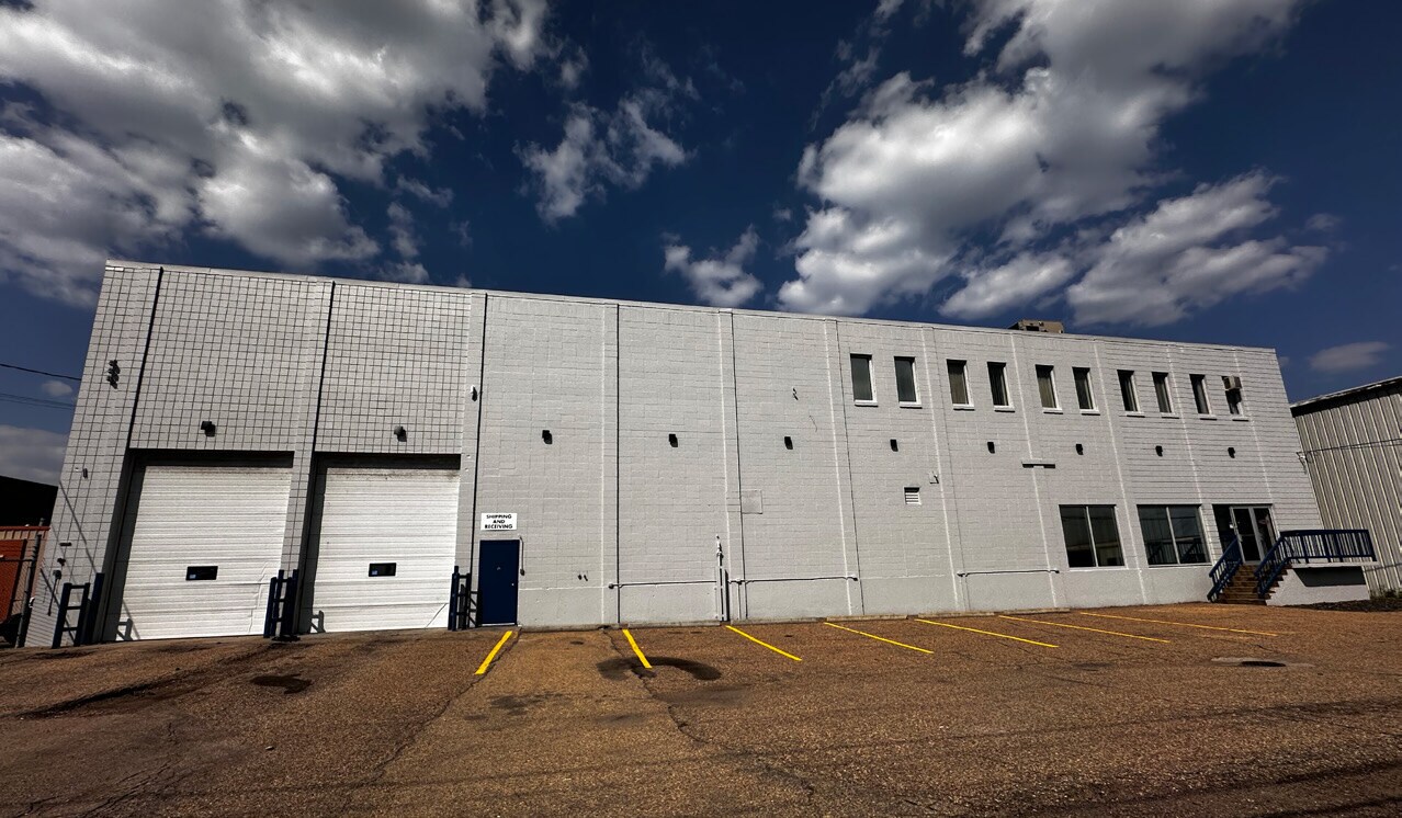 14604 115th A Ave NW, Edmonton, AB for sale Building Photo- Image 1 of 1