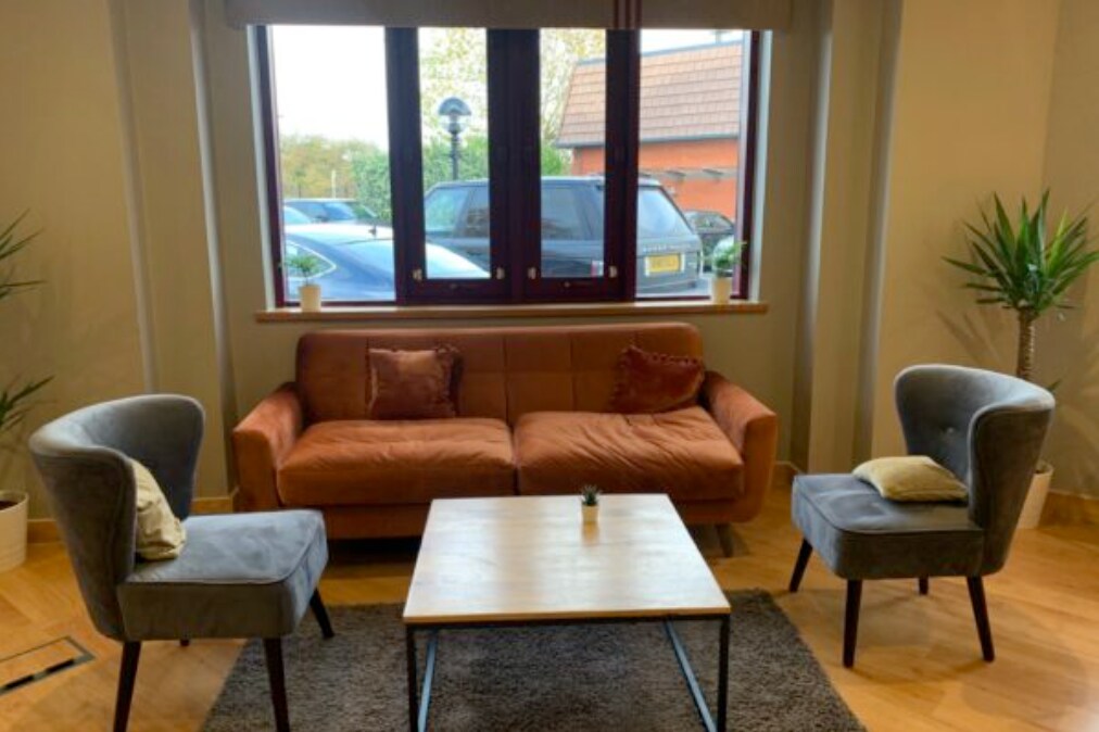 Sandy Ln W, Oxford to rent Interior Photo- Image 1 of 3