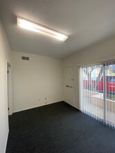 2100 N Sepulveda Blvd, Manhattan Beach, CA for rent Interior Photo- Image 2 of 8