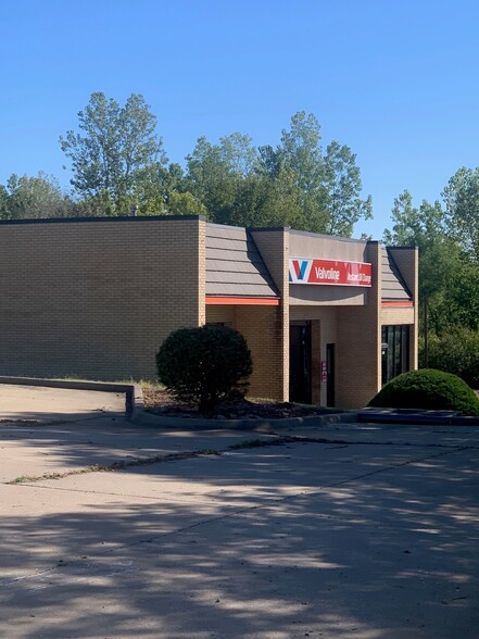 14450 E Us Highway 40, Kansas City, MO for sale - Building Photo - Image 2 of 4