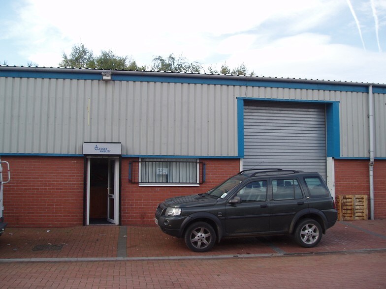 Roberts Rd, Doncaster for sale - Primary Photo - Image 1 of 1