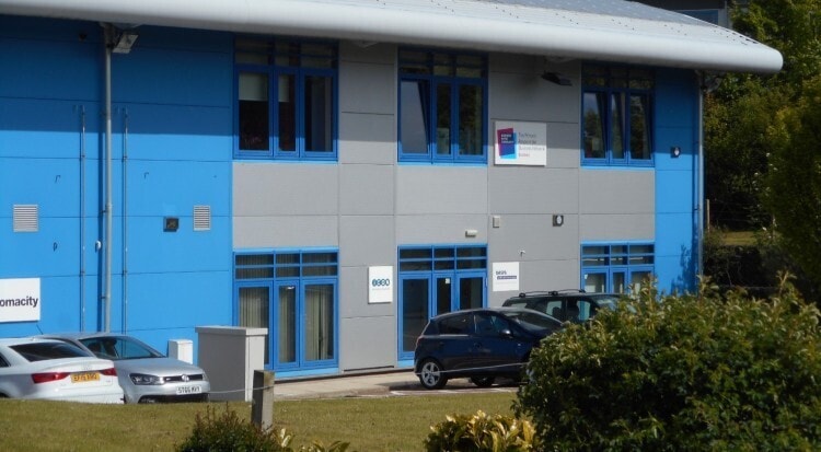 Discovery Ter, Currie to rent Building Photo- Image 1 of 2