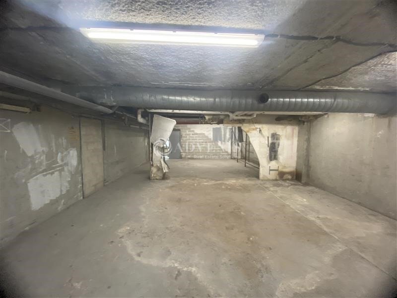 Industrial in Maisons Alfort to rent Interior Photo- Image 1 of 7