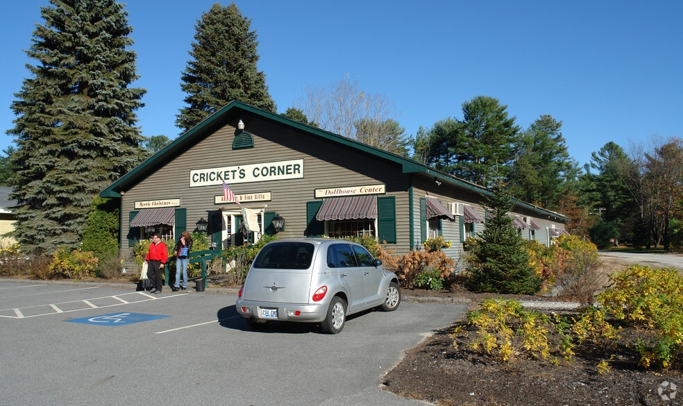 1223 Roosevelt Trl, Raymond, ME for sale - Building Photo - Image 2 of 12