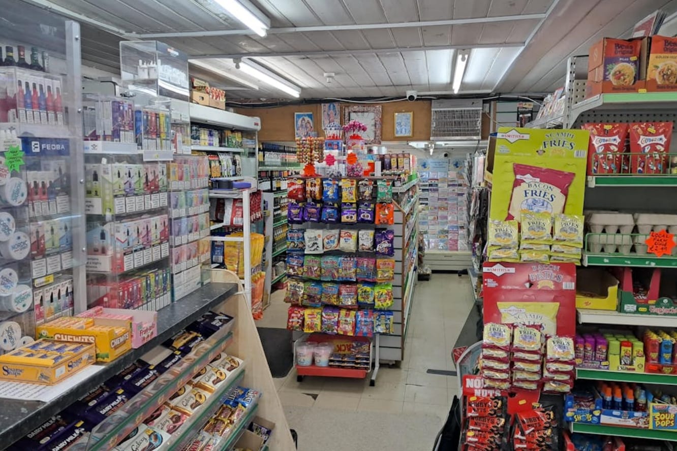 Terrace Road North, Bracknell, BKS RG42 5JB - Unit Store -  - Interior Photo - Image 1 of 2