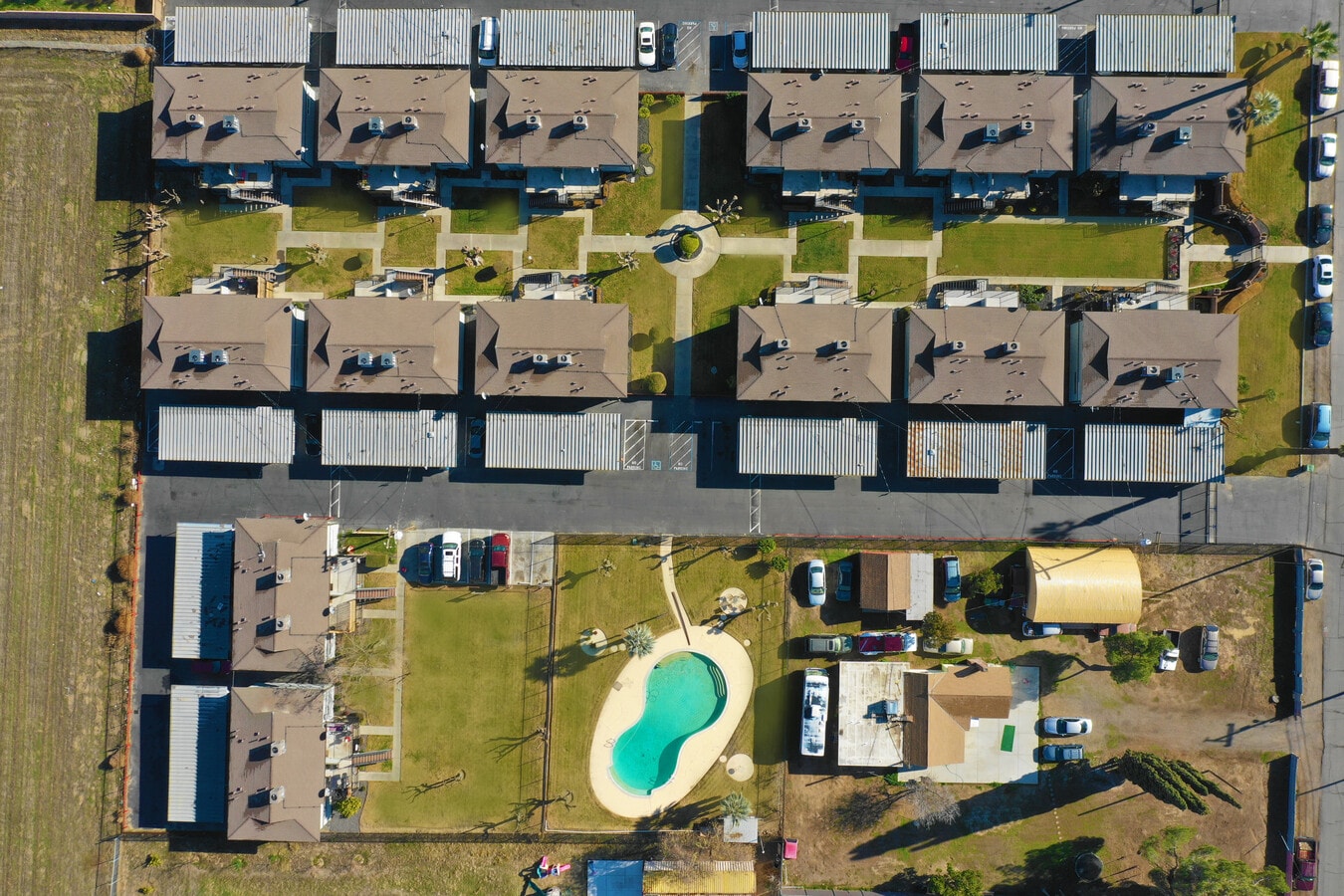 1548 Canal Farm Ln, Los Banos 93635 UK