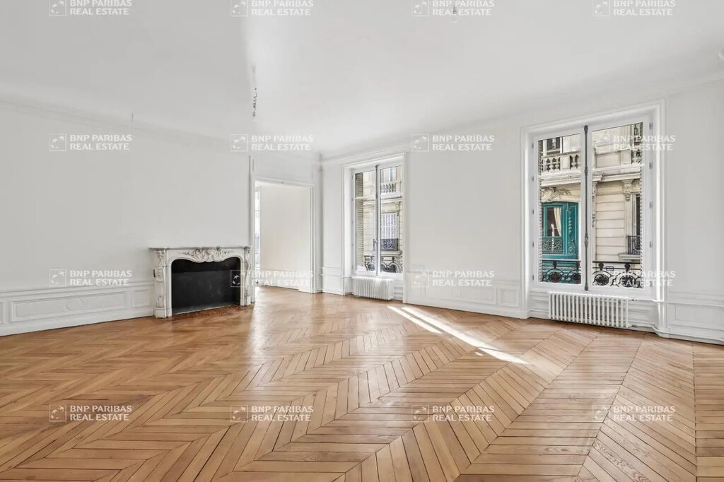 Location Bureaux 225 m² - Photo 1