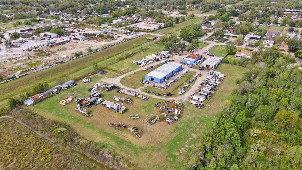 6402 S Acres Dr, Houston, TX for sale - Aerial - Image 3 of 14