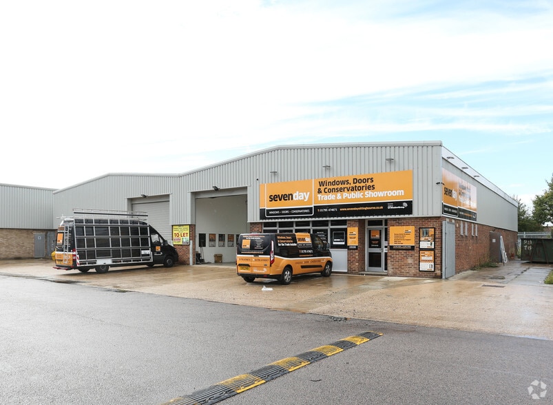 Mill Way, Sittingbourne for sale - Primary Photo - Image 1 of 1