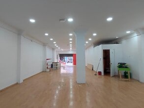 Retail in Sabadell, Barcelona to rent Interior Photo- Image 1 of 5
