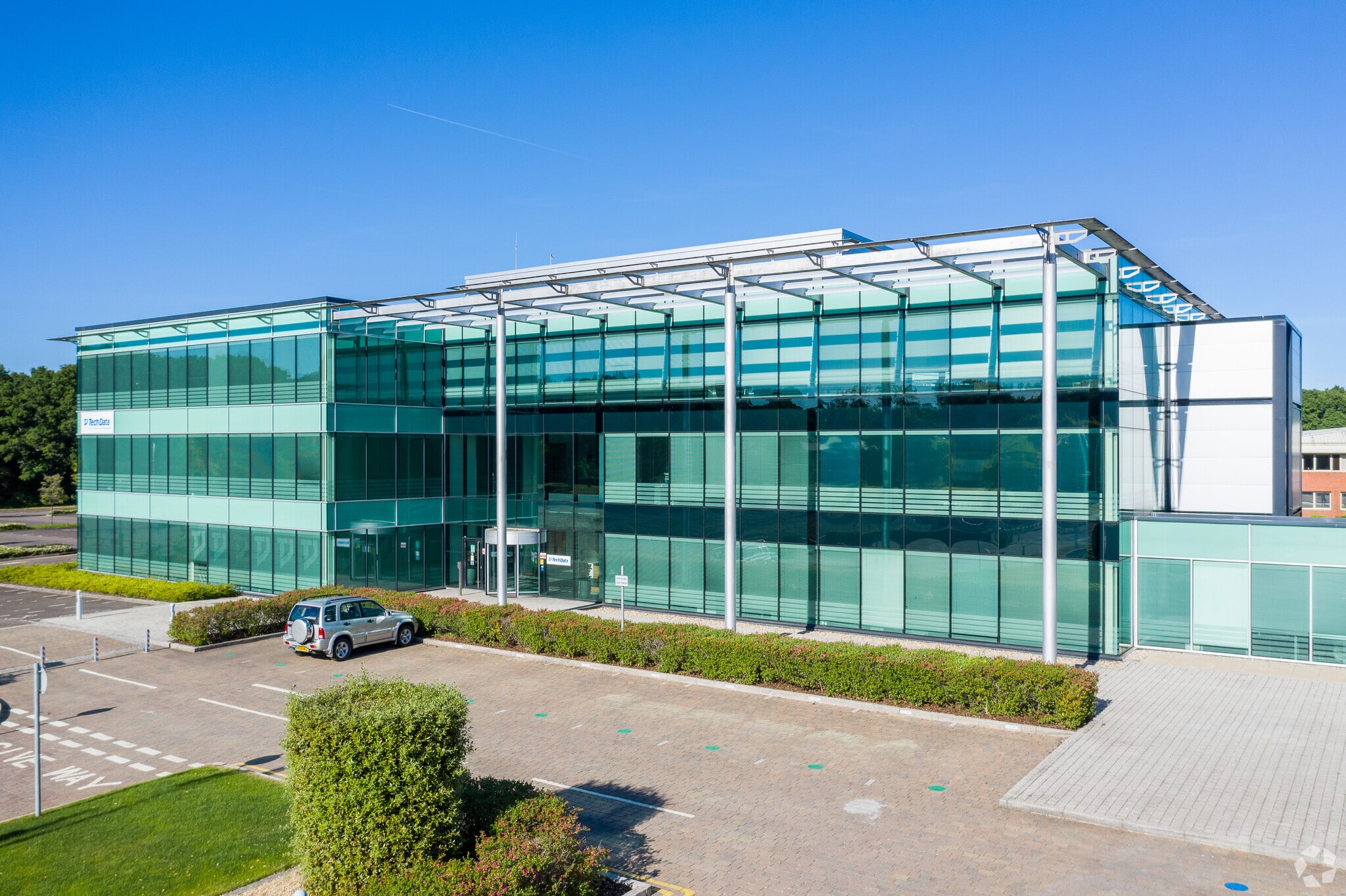 3 Crockford Ln, Chineham for sale Primary Photo- Image 1 of 1