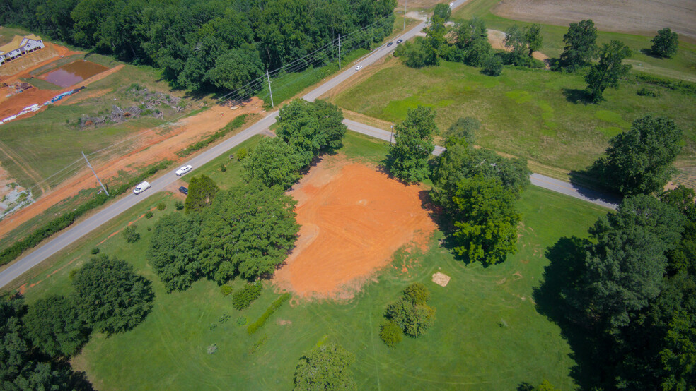 6287 Wall Triana Hwy, Madison, AL for sale - Building Photo - Image 3 of 10