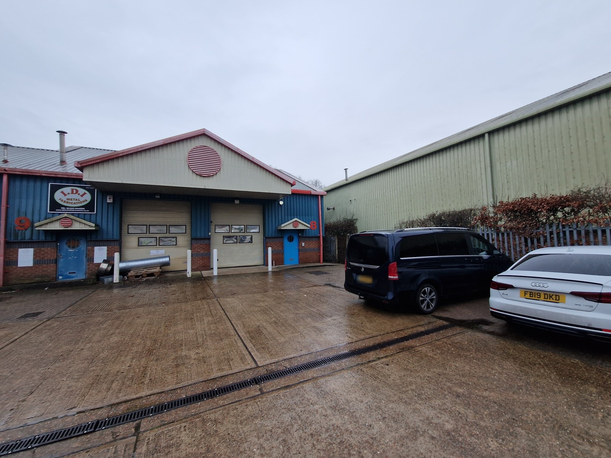 Diplocks Way, Hailsham to rent Building Photo- Image 1 of 7