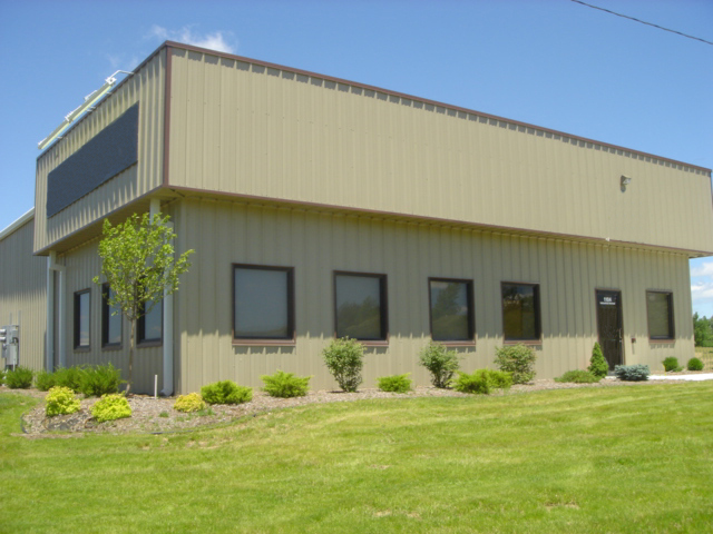 1104 Industrial St, Lansing, KS for sale - Primary Photo - Image 1 of 1