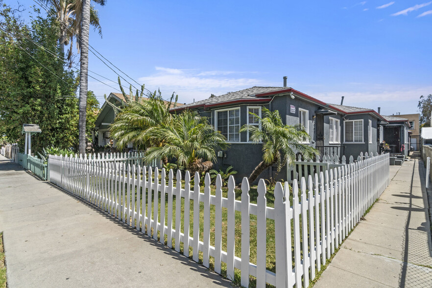 467 W 12th St, San Pedro, CA for sale - Primary Photo - Image 1 of 25