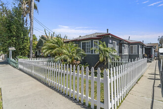 467 W 12th St, San Pedro, CA for sale Primary Photo- Image 1 of 26