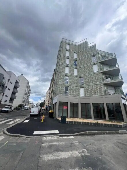 Retail in Rennes for sale - Building Photo - Image 2 of 5