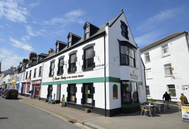 More details for 1 Bridgeland St, Bideford - Retail to Rent