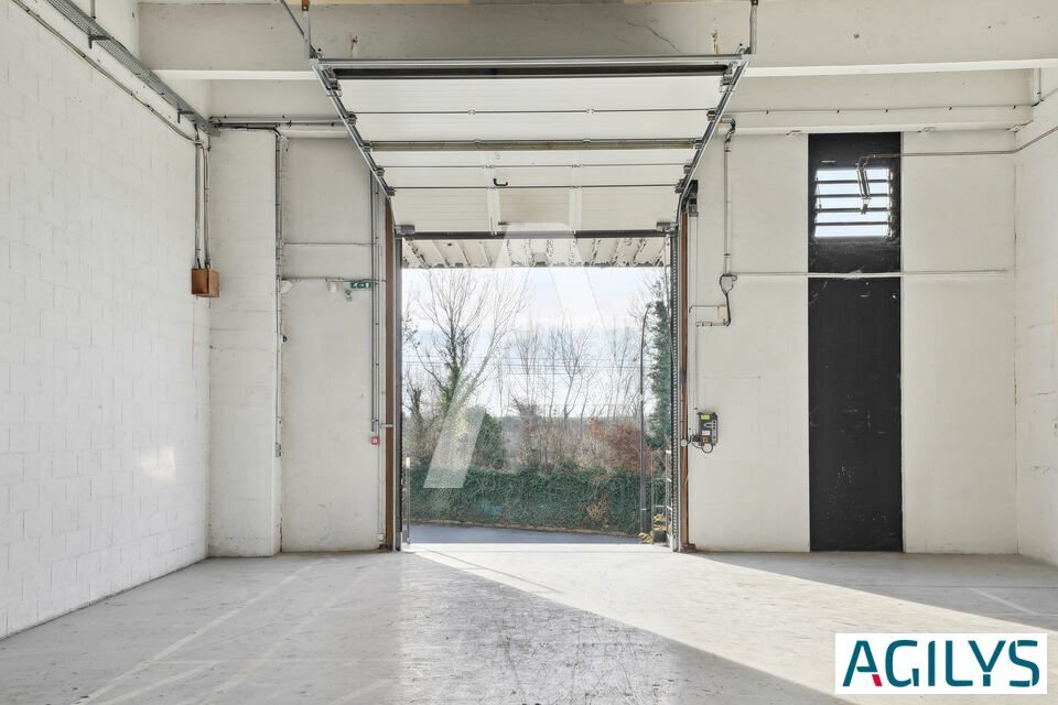 32 Rue De Montlhéry, Rungis to rent Interior Photo- Image 1 of 13
