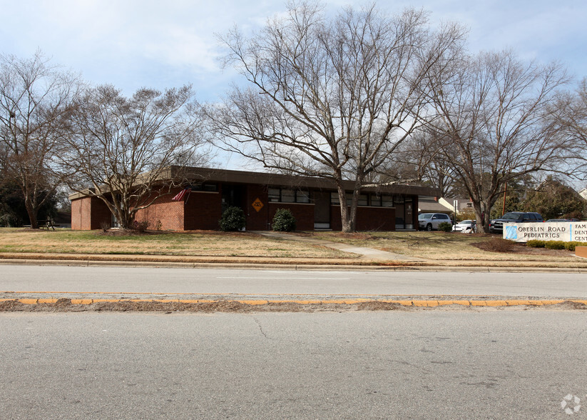 1321 Oberlin Rd, Raleigh, NC for rent - Primary Photo - Image 1 of 5