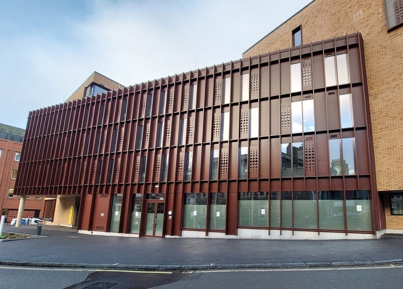 Whitson St, Bristol to rent - Building Photo - Image 1 of 3