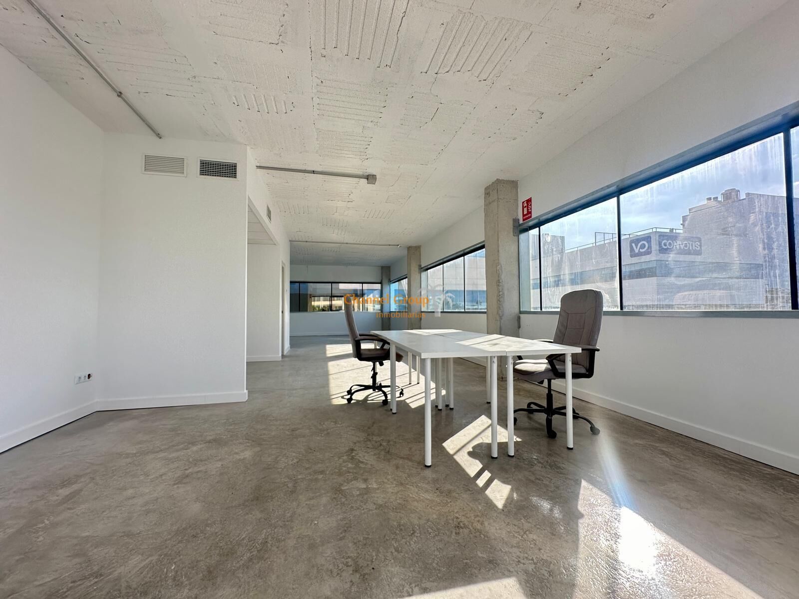Office in Elche, Alicante to rent Building Photo- Image 1 of 5
