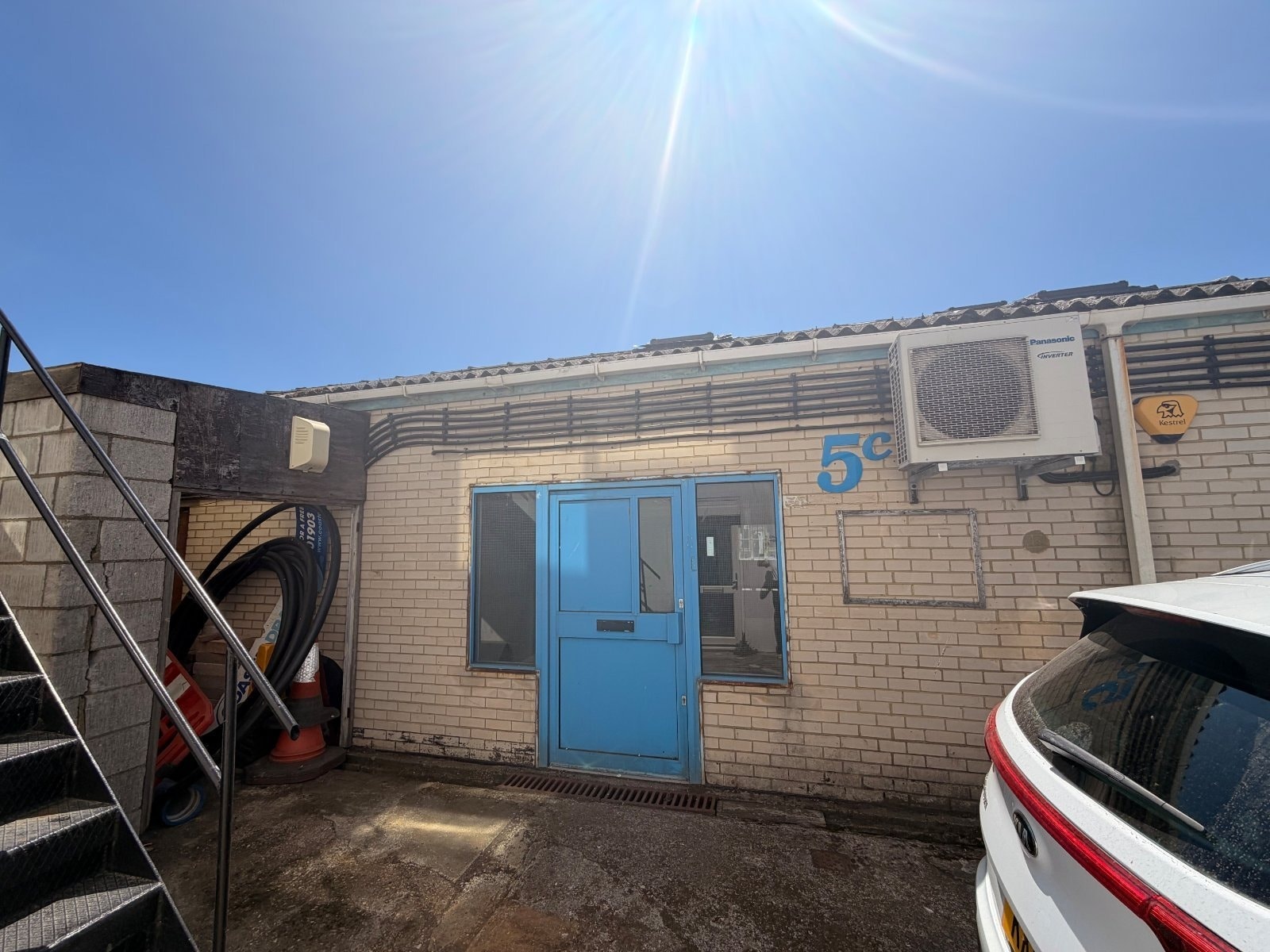 Units 5A, 5B, 5C Wayside, Commerce Way, Lancing to rent Building Photo- Image 1 of 5