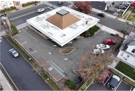 501 N Wood Ave, Linden, NJ for sale - Aerial - Image 2 of 3