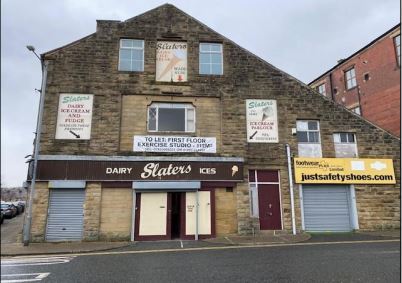 61 Cross St, Nelson for sale Primary Photo- Image 1 of 1