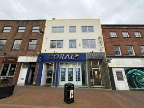59 Ironmarket, Newcastle Under Lyme to rent Building Photo- Image 2 of 8