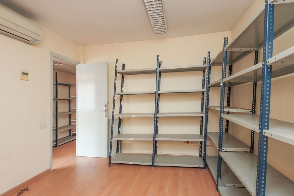 Reus, TAR 43202 -  -  - Interior Photo - Image 2 of 3