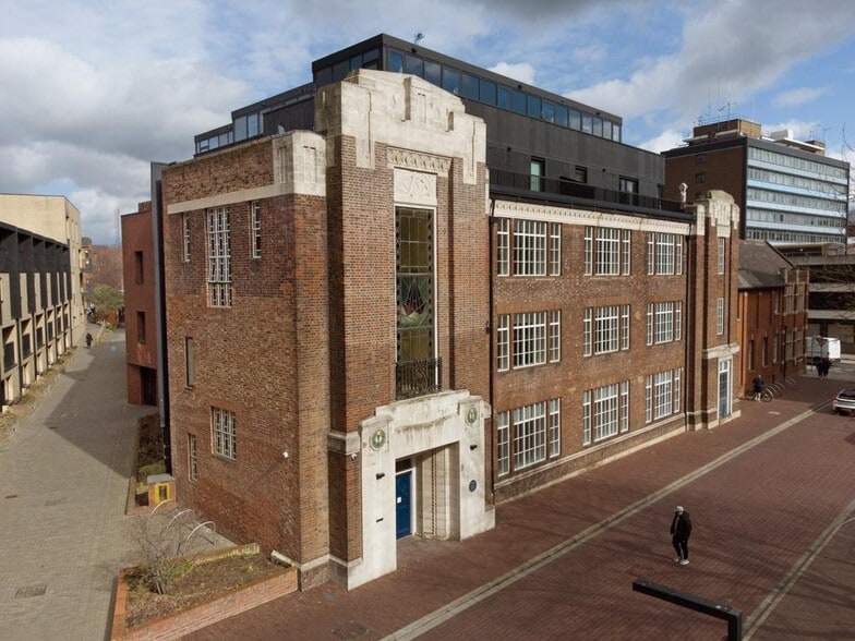 Burgess Springs, Chelmsford for sale - Building Photo - Image 1 of 11