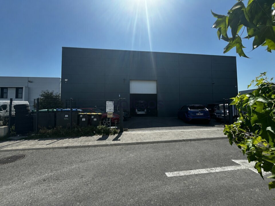 5 Rue Gaspard-Gustave Coriolis, Plaisance-du-Touch to rent Building Photo- Image 1 of 5