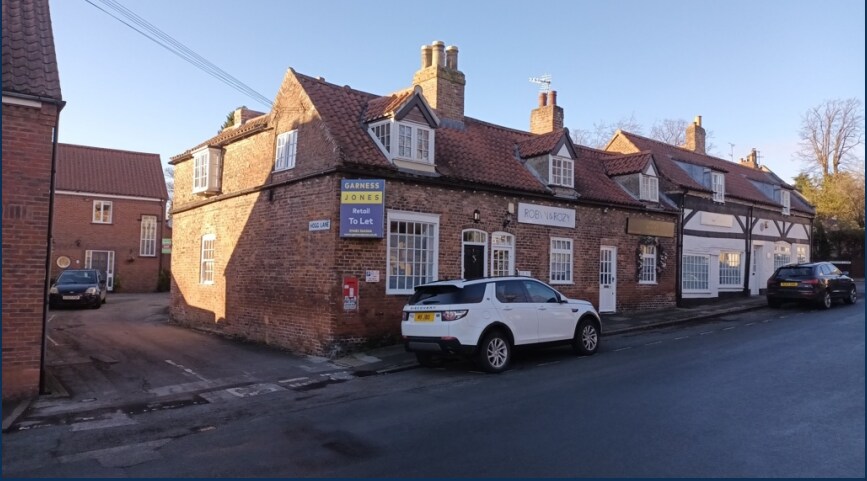 1 Packman Ln, Hull for sale Building Photo- Image 1 of 1