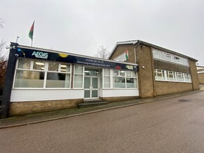 Kingsway, Luton to rent Interior Photo- Image 1 of 6