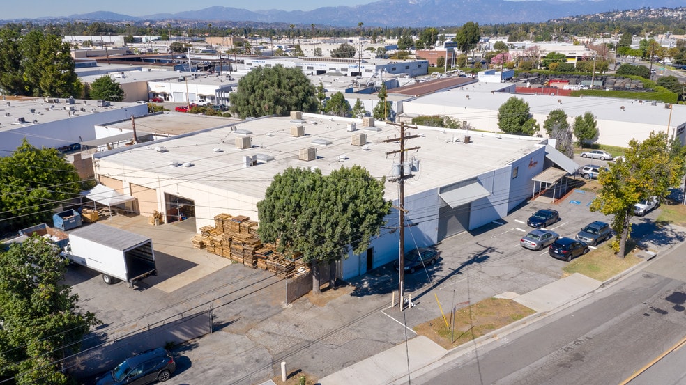 8707 Sorensen Ave, Santa Fe Springs, CA for rent - Primary Photo - Image 1 of 6