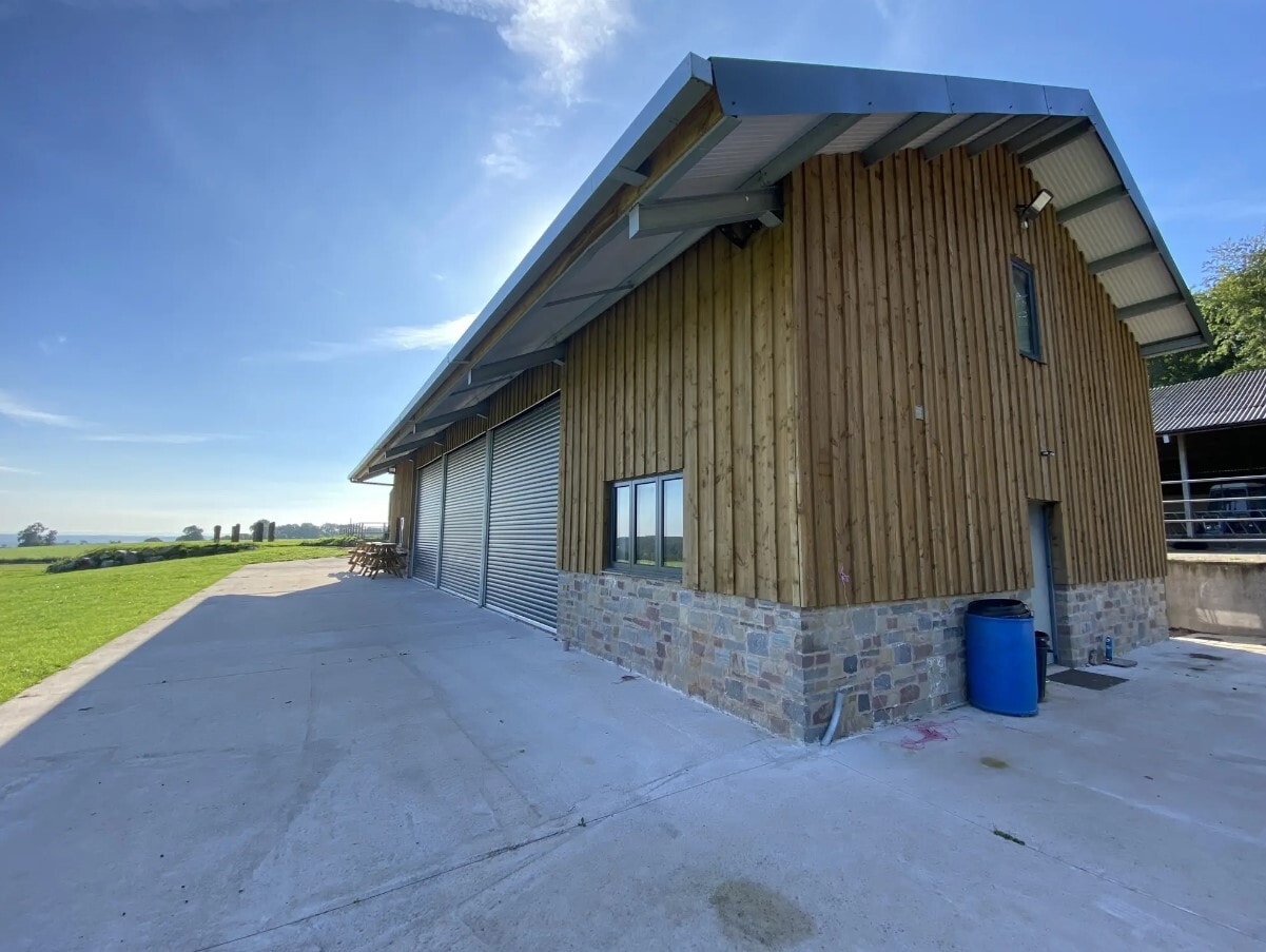 Charlton Dr, Wraxall to rent Primary Photo- Image 1 of 7