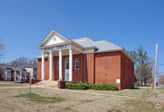 439 NE Main St, Easley, SC for sale Primary Photo- Image 1 of 3