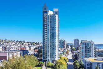 120 2nd St W, North Vancouver, BC for sale Primary Photo- Image 1 of 1