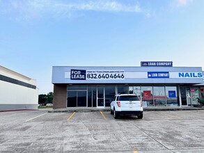 3305 Palmer Hwy, Texas City, TX for rent Building Photo- Image 1 of 5