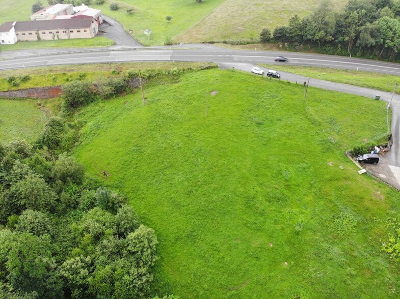 Robleu, Nava, Asturias for sale - Aerial - Image 2 of 13