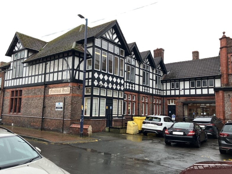 13 Peel St, Manchester for sale - Building Photo - Image 1 of 4